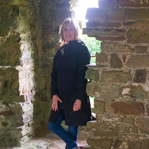 Lise Woollham-cropped
