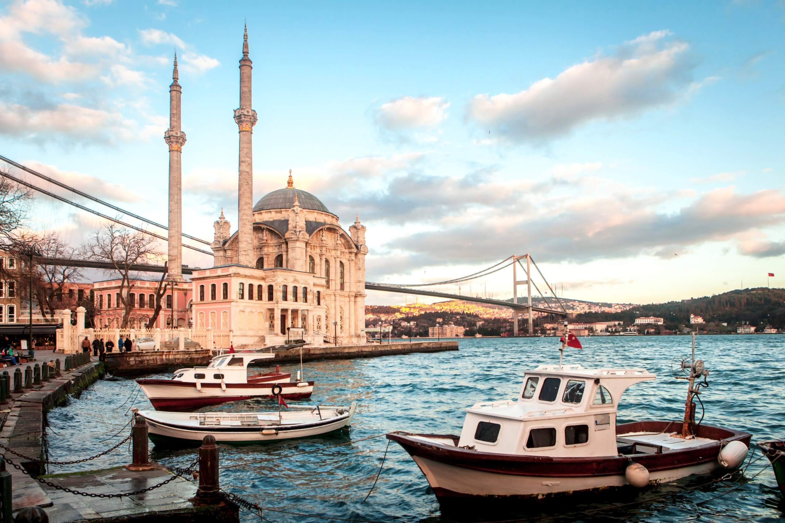 lux travel 34 istanbul